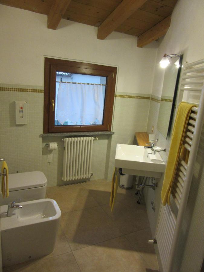 Bed and Breakfast Gli Acini Pietra dei Giorgi Esterno foto